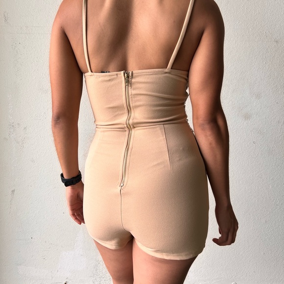 Romper - Picture 4 of 8